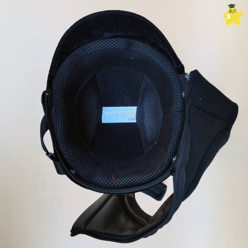 The horse helmets, the horse hats, and the female horse hats, the average size of the horse's helmets, regulate the polo hats for four seasons