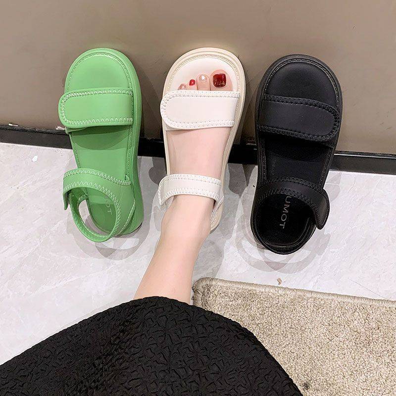 Belle Stealing shit sandals female new Xia Fairy Wind Fashion Fashion Bottom Flat Soft base Magic Stick Roman Shoes