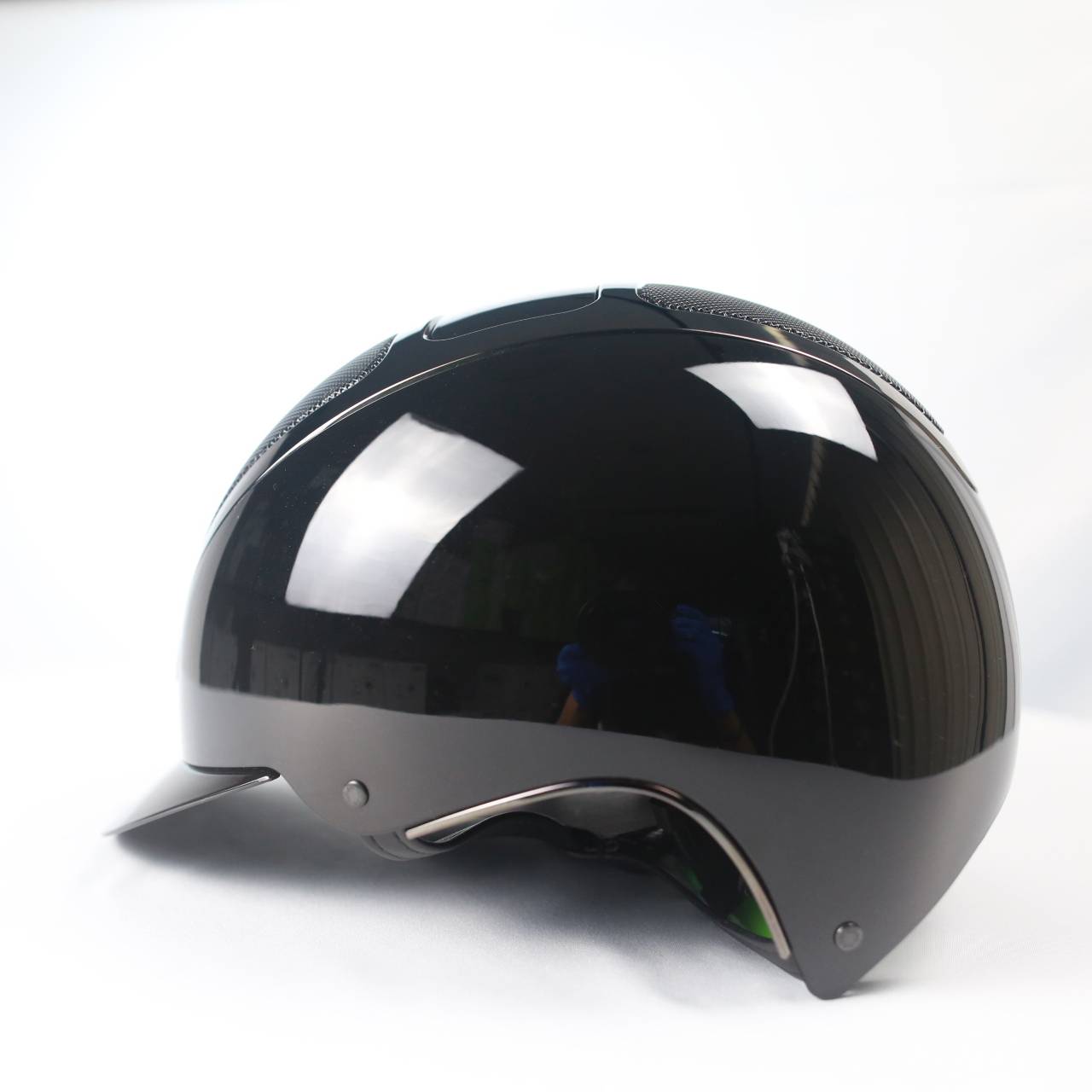 Italy imported kask equestrian helmet full -bright hooded eaves equestrian equestrian equestrian equipment