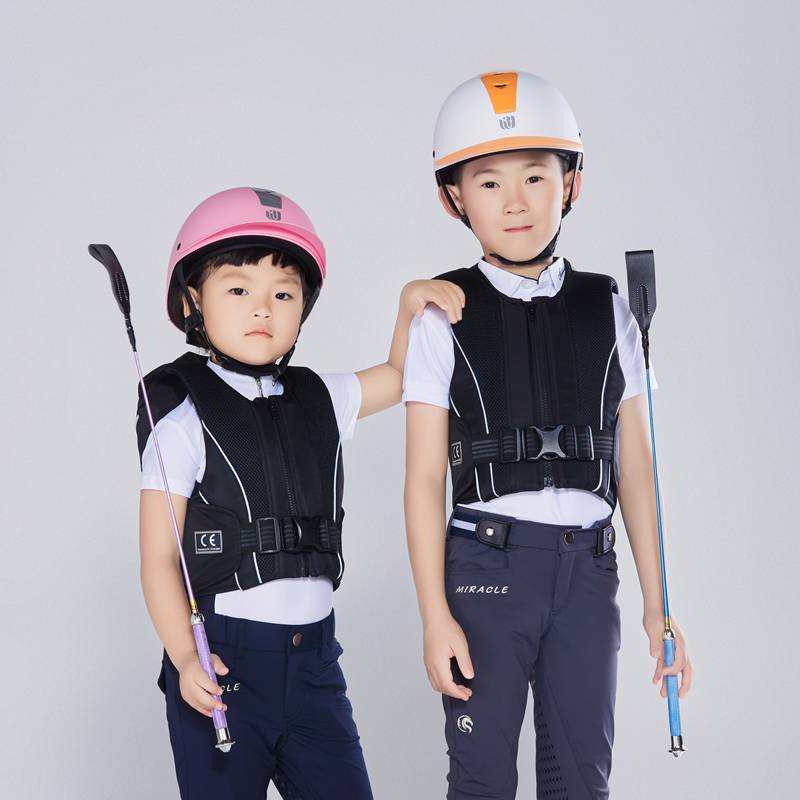 Children's summer breathable equestrian helmet professional horse riding equipment G boy protective horse helmet girl can adjust the helmet