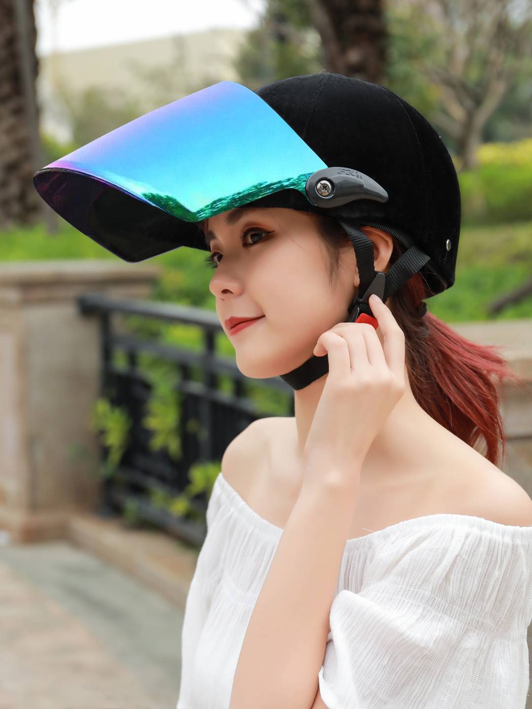 Battery electric vehicle helmet New national standard lady velvete equestrian sunscreen summer four seasons warm half helmets anti -fog hat