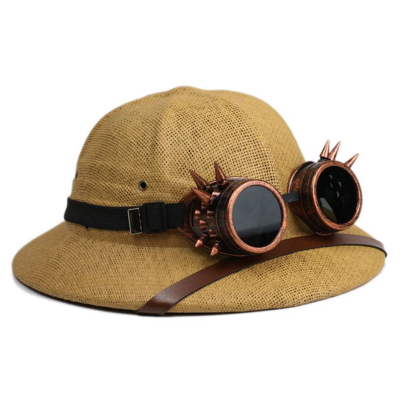 Armored eyeglass steaming punk explorer to cover the sun