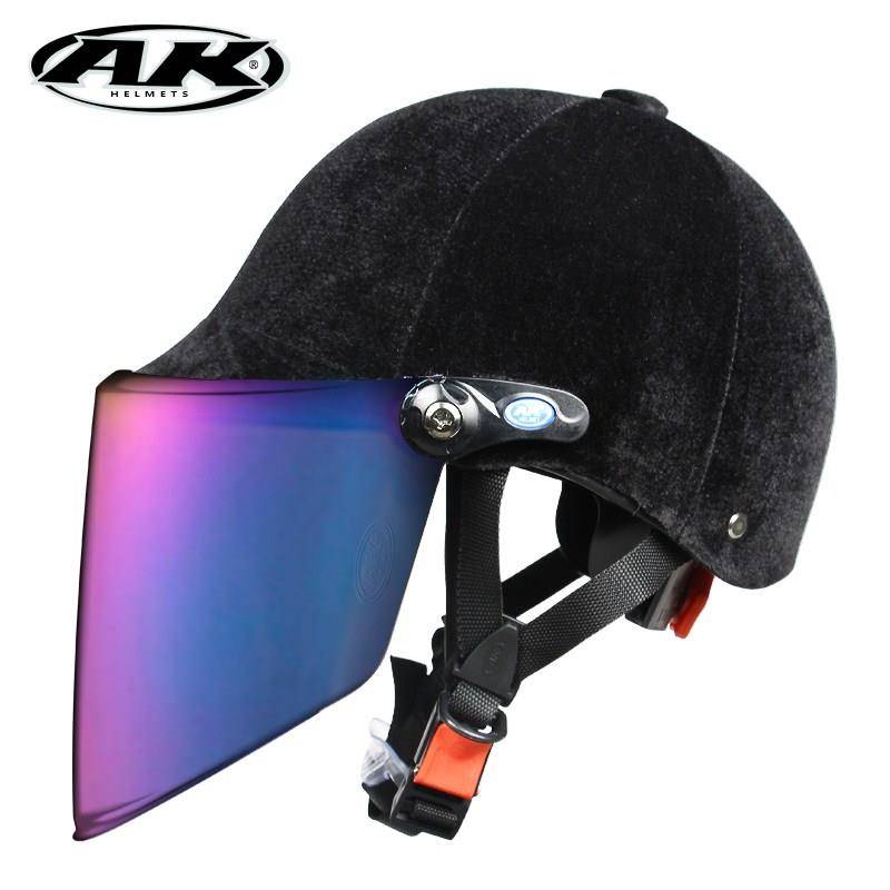 EssenceHorse riding ultra -light helmet female velvet men and women in summer sunscreen and ultraviolet rays of four seasons