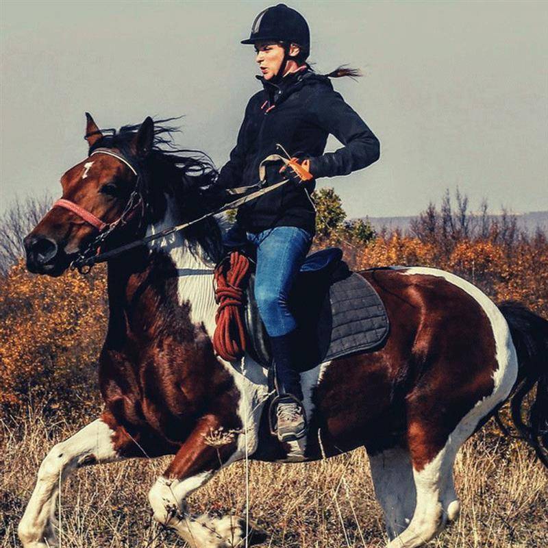 Locle velvet equestrian helmet adult boys, children, children, knight helmet horse ball riding competition for helmet equipment