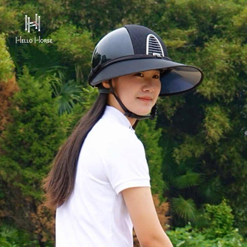 HORSE HELMETS, SUNCAPS, SUNCAPS, UVS FOR THE SUMMER SUN