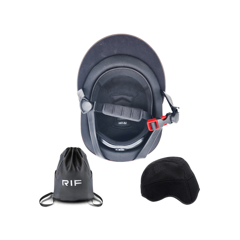 A special horse helmet, an aerobic well-drived helmet, a child ' s horse helmet for adult horse art supplies