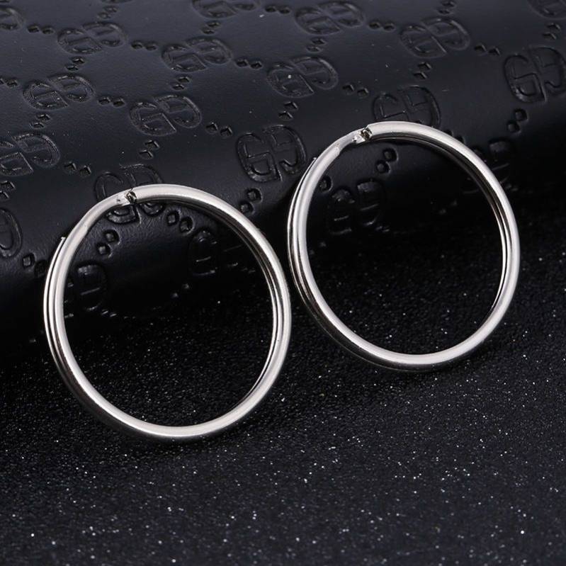 10 key rings (30 mm in diameter)