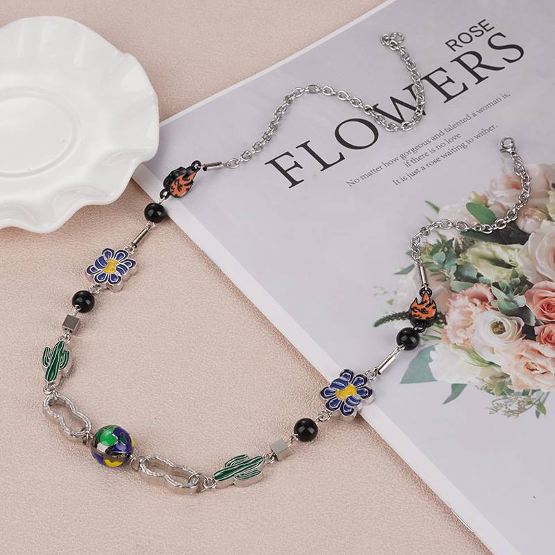 NST-0188 - CACTUS HOOF NECKLACE