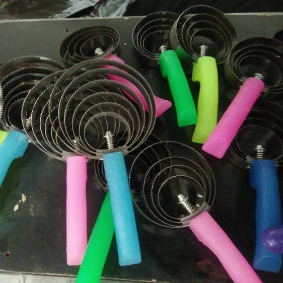 Wood -handed combing combed combed horse brush four -circle brush six -circle brush horse house tools