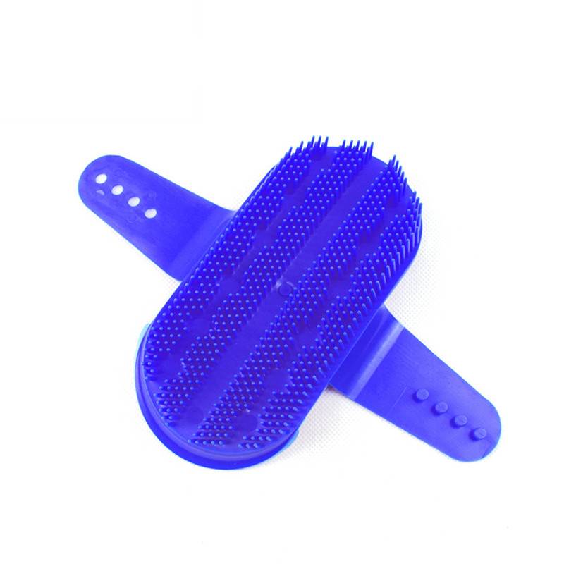 Horsebrush combs, horse-cleaning house supplies, rubbing itch, horse-wipe tools, horse-stealing