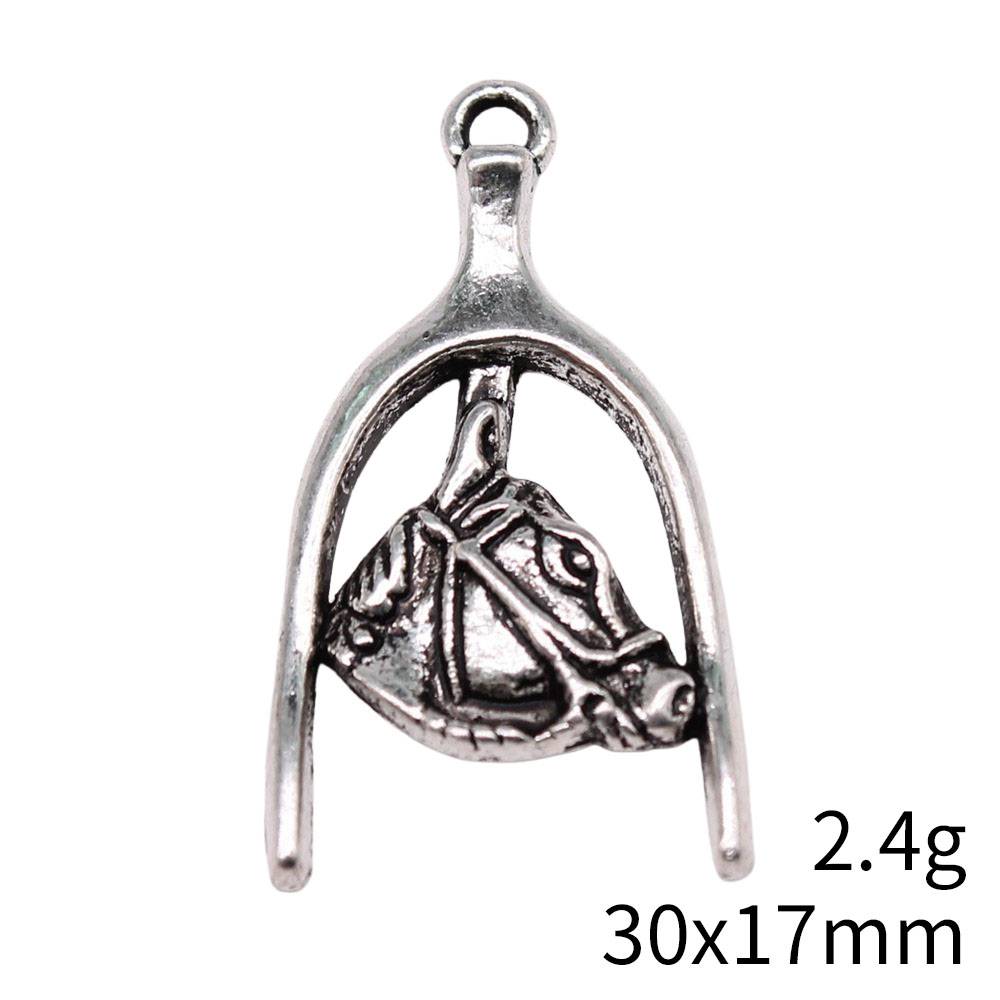 10/bag 30x17mm ancient silver zinc alloy material Mal-headed horseshoe iron pendant ABD-C12840