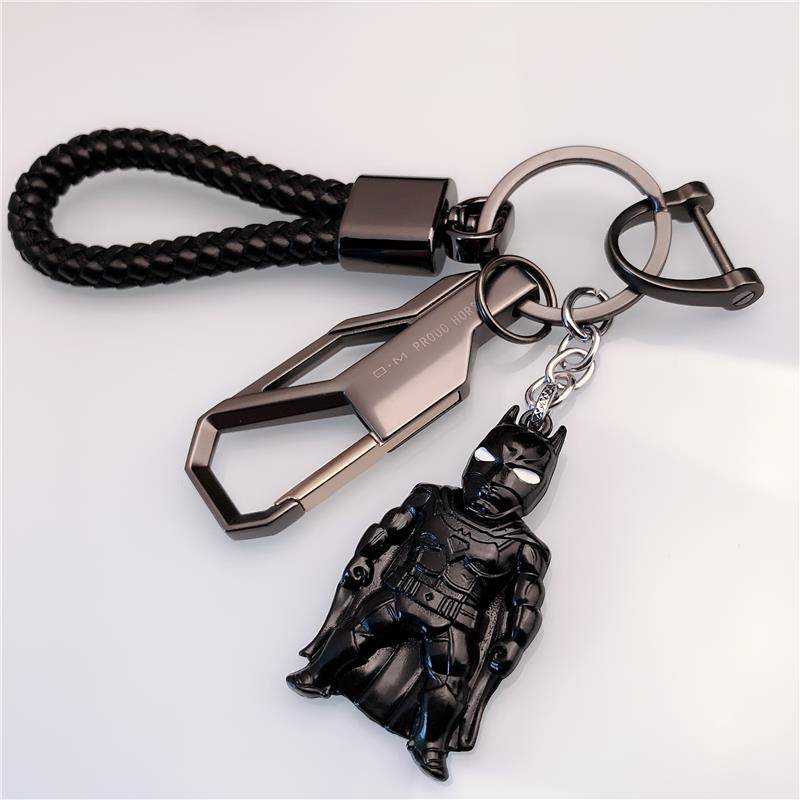 Atmospheric men's metal steel car keychain Horseshoe buckle waist pendant chain Personal creative high -end