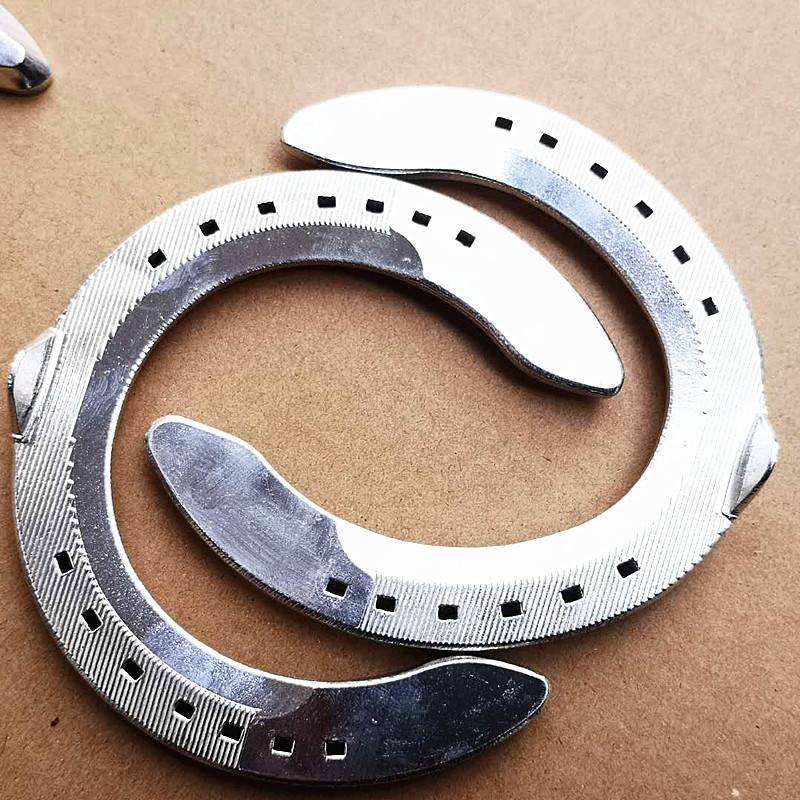 Import speed racing, light aluminum alloy pony pedestals, horse hooves, horse hooves