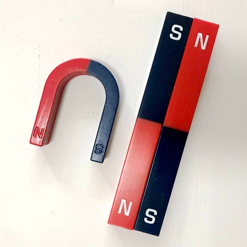 BAR MAGNETS AND U MAGNETS