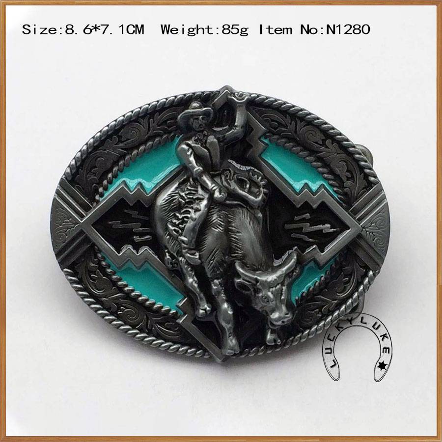 Metal belt buckle lucky horseshoe iron saddling cowboy retro patterned left wheel knight men and women belt needle buckle