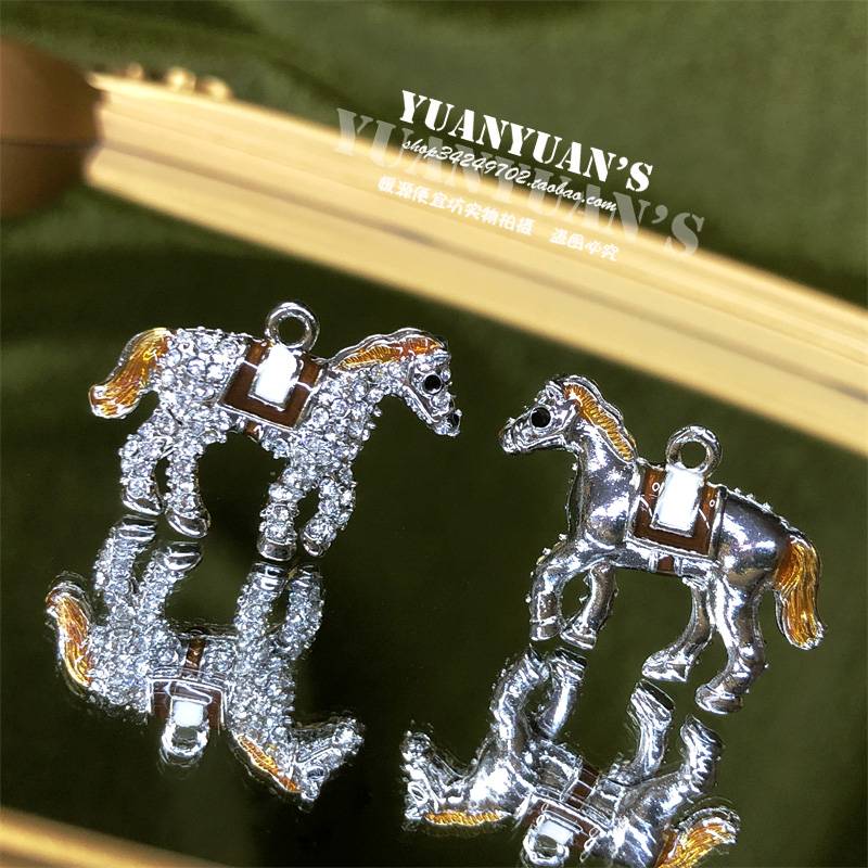 Korean vintage jewelry rose gold and silver full drill, horseshoe, horseshoe iron multi -purpose pendant brooch