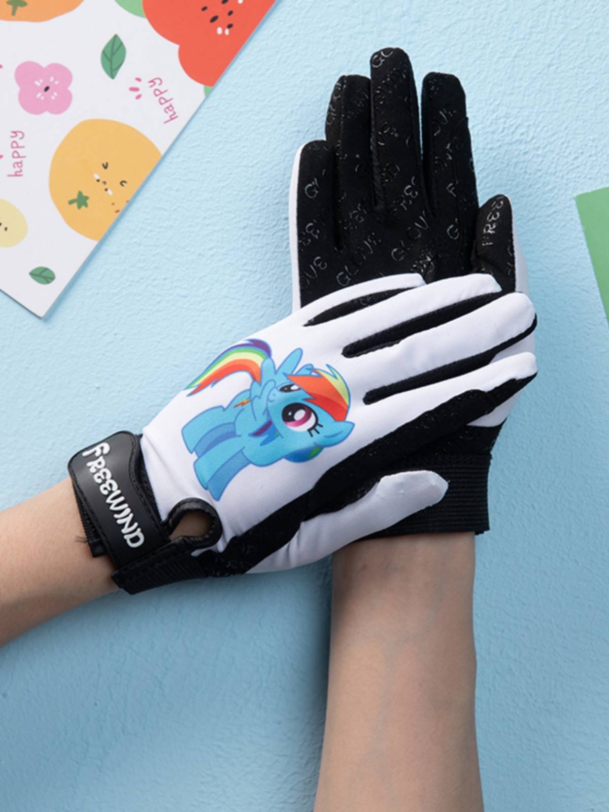 Children's silicone equestrian gloves breathable horse -riding gloves wear -resistant anti -slip disorders equestrian glove children's equestrian equestrian equipment