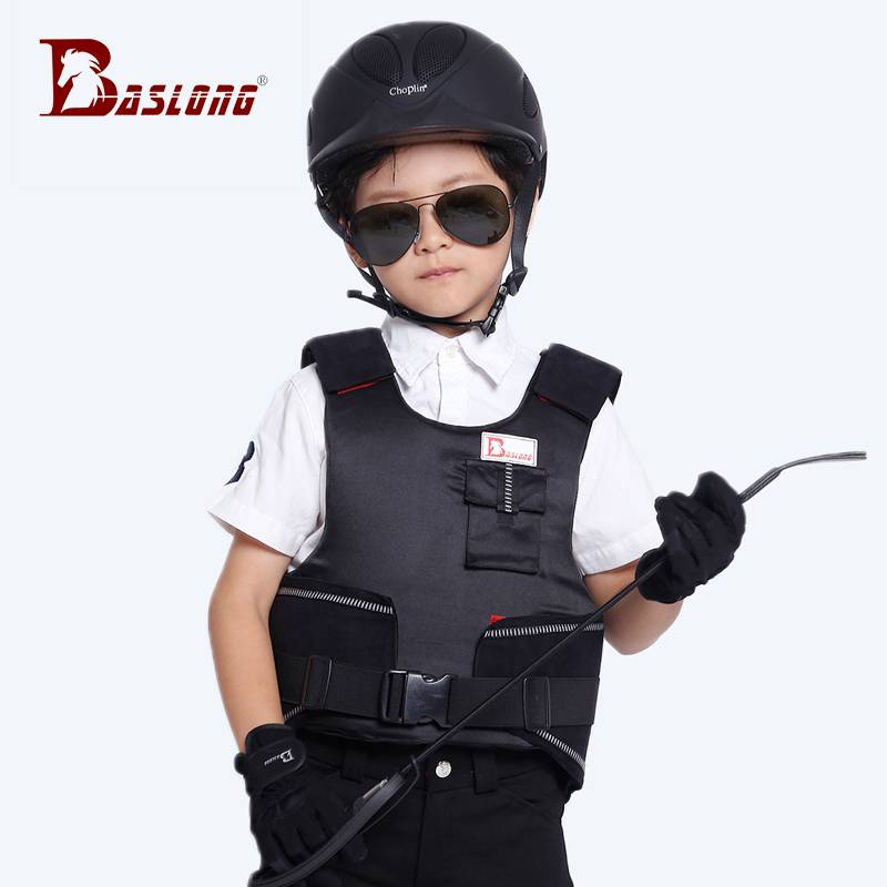 A child's vest on horseback to protect the horse's vest from all the shock-proof buffers