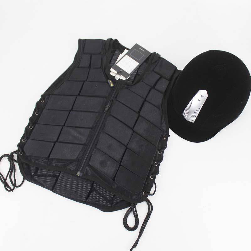 Horse helmets, leg gloves, horse boots, horsepowders, horsepowder equipment for boys and girls