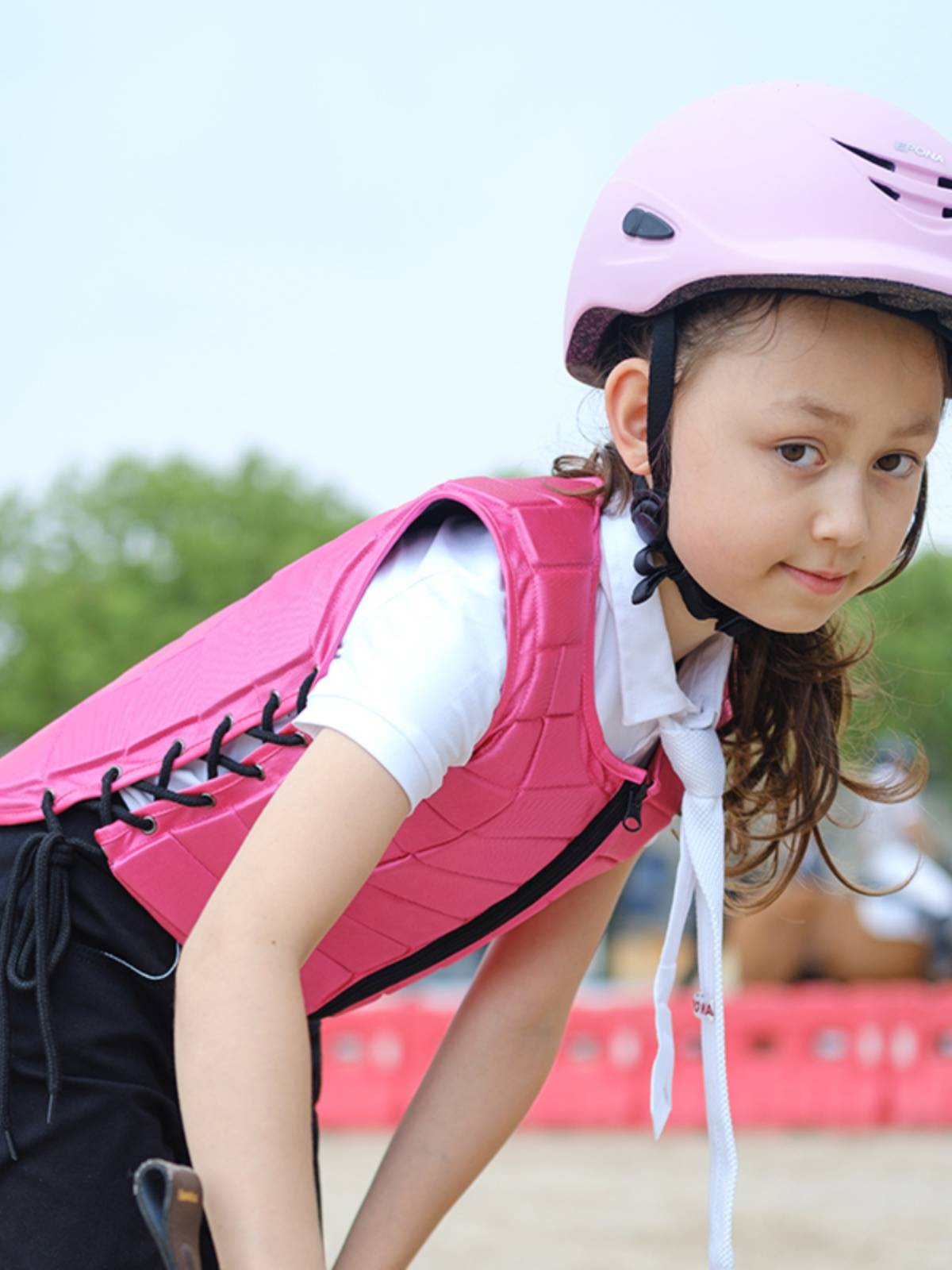 EPONA Children's Equestrian Equipment Equestrian Armor -like Light Equestrian Sports Safety Protection Anti -Cangels