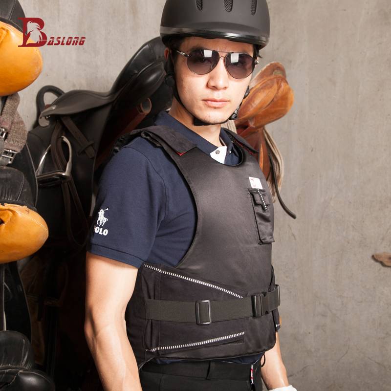 A child's vest on horseback to protect the horse's vest from all the shock-proof buffers