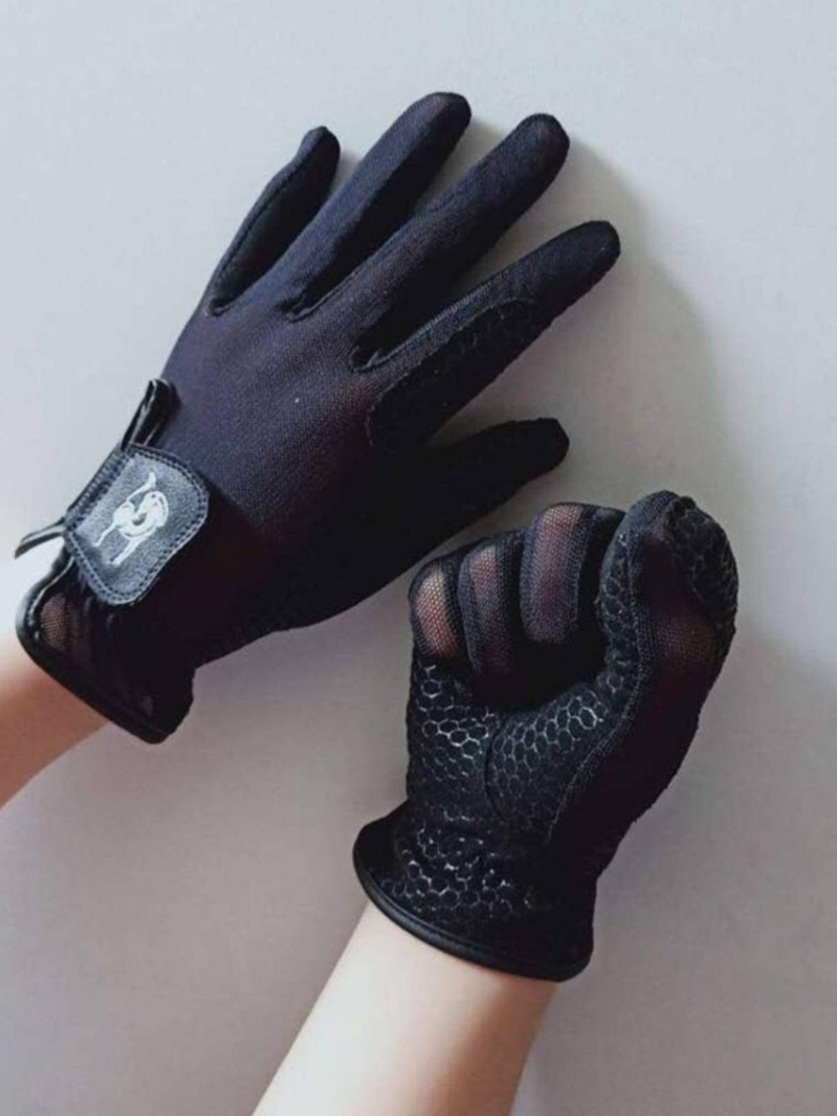 Summer Children's ultra -thin silicon rubber ride glove men's and women's permethyst puppet gloves anti -grinding outdoor training gloves