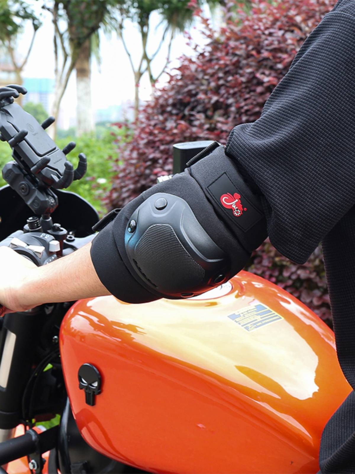 Summer Motorcycle Kneel Elbow Elbow Equipment Protective Electric Vehicle Four Seasons Cycling Legs and Permanent Men and Women Windproof