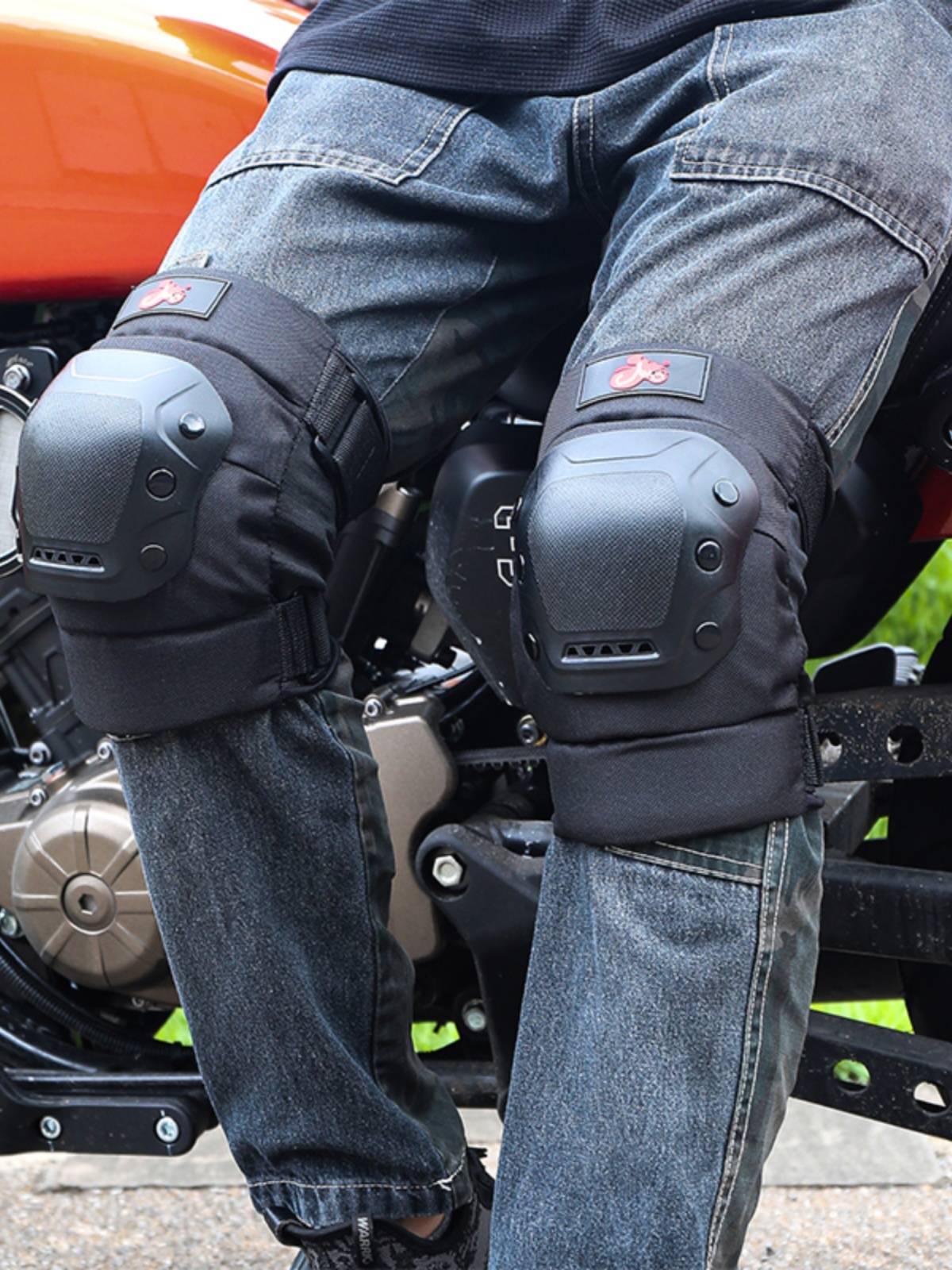 Summer Motorcycle Kneel Elbow Elbow Equipment Protective Electric Vehicle Four Seasons Cycling Legs and Permanent Men and Women Windproof