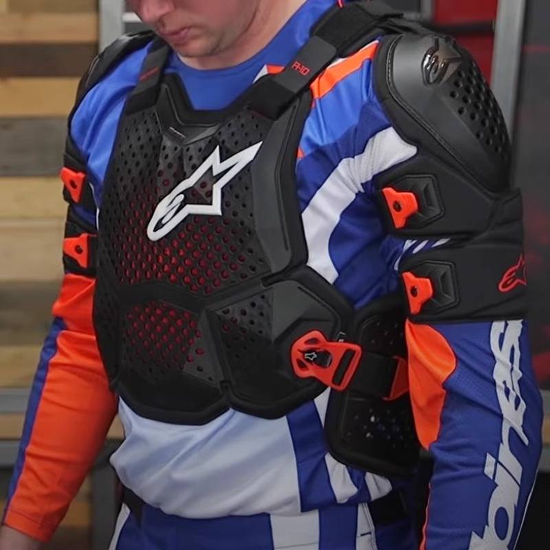 Alpinestars Italian A -Star Armor Nursing A10 A10 off -road motorcycle riding equipment chest protection gear protection