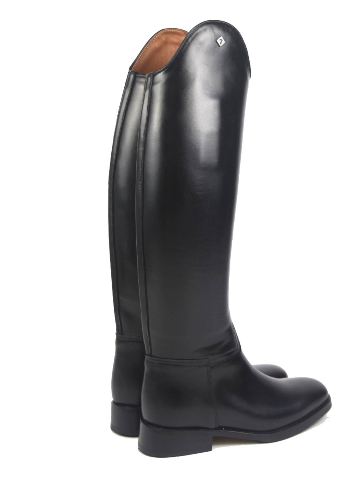 A horse's boots, a hard-core horse's boots, a king's boots