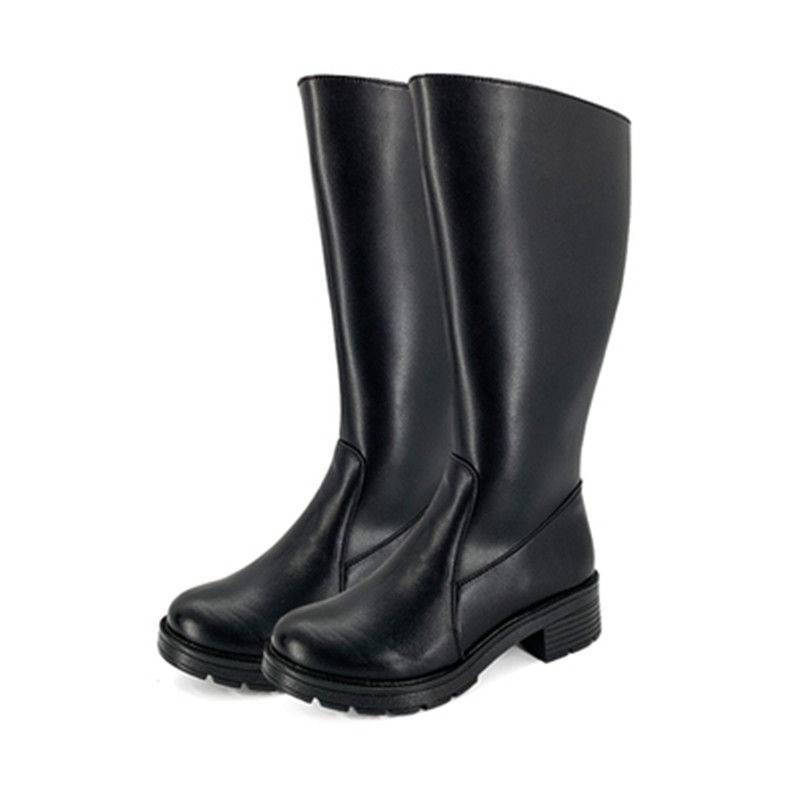 The Boots, the Boots, the Boots, the Boots, the Horse Boots, the Boots, Martin's Boots, the Waterproof Flags