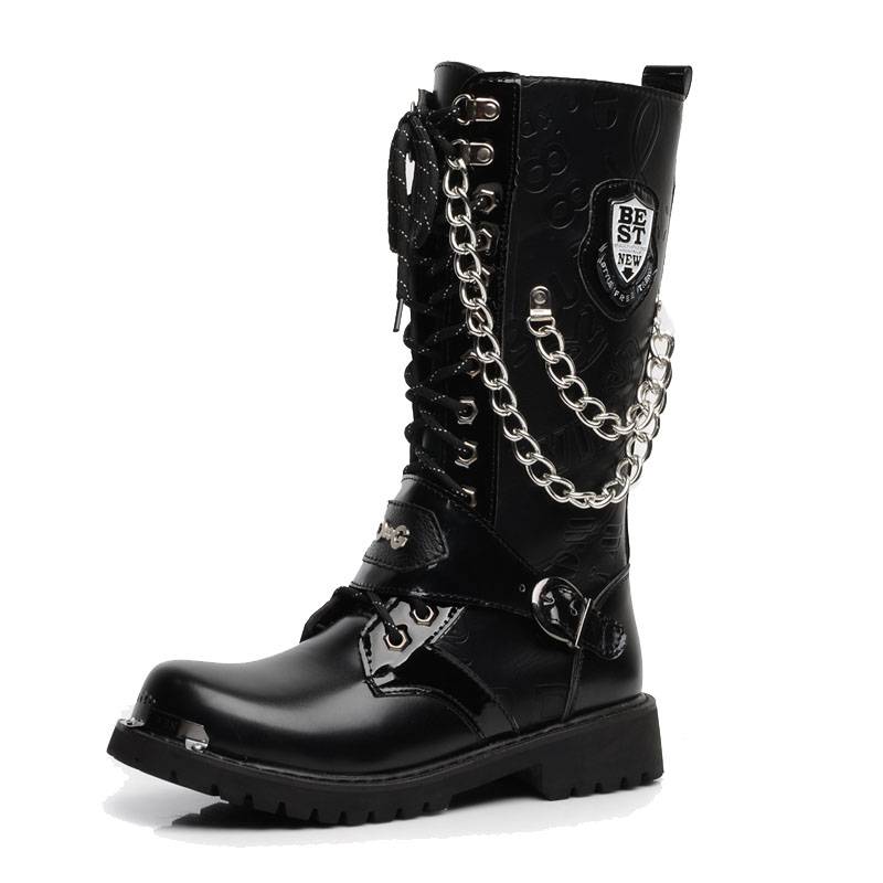 ♪ High-size horse boots man, big-size boots ♪