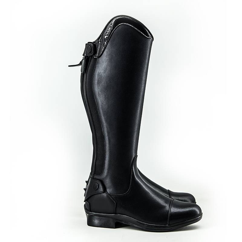 The Bullseye Rider's Boots and Bullskin