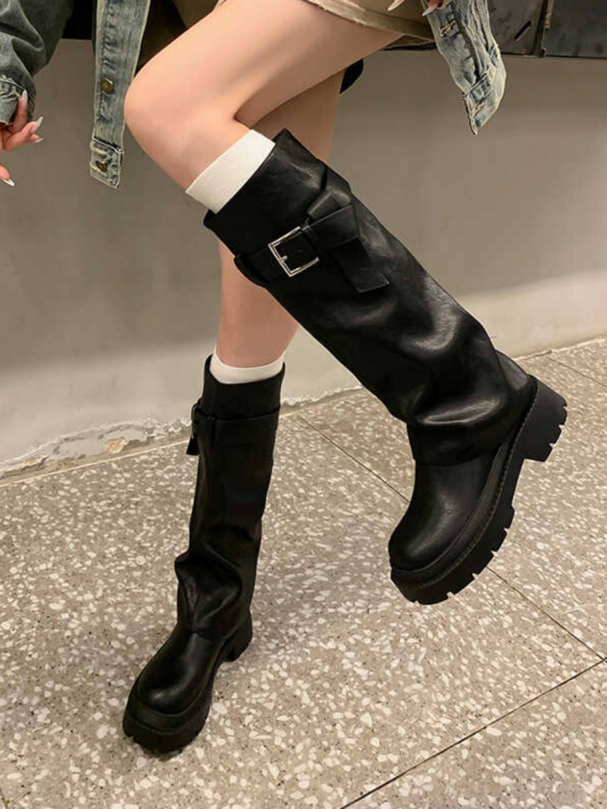 Autumn and winter new high leather Knights boots thick -bottomed horse boots are thin straight women's boots long tube flat shoes