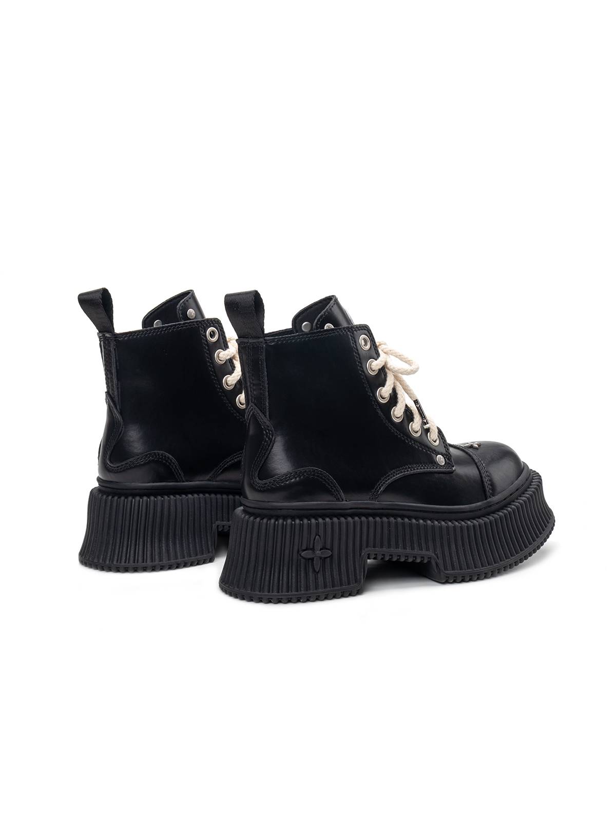 24 Cross Flower Classic Desert Boots Xu Jingyun Same Martin Boots Retro Lieceli Laboratory Bid Bettown Short Tube Woman