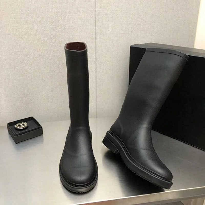 Trending Xiaoxiangfeng Boots Women's New Fashion Rain Booth Female Anti -Skid Water Boots Black Black Black Middle Rain Boots