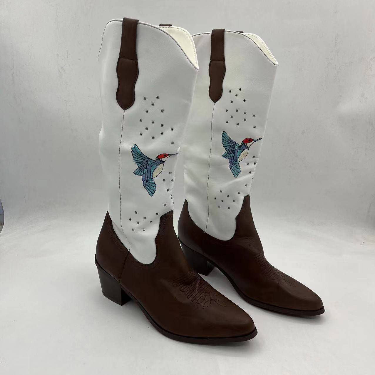 087 white brown
