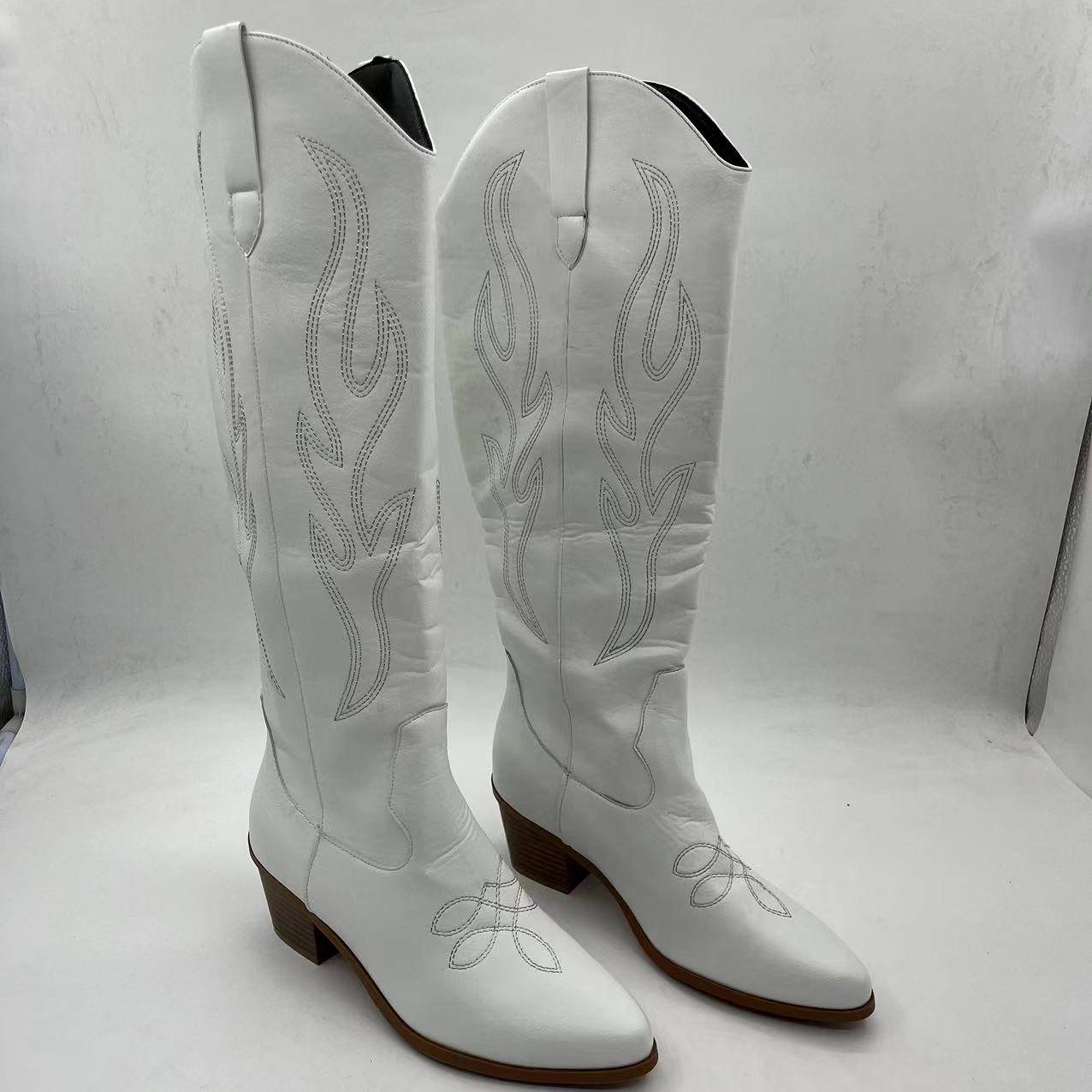 092 White