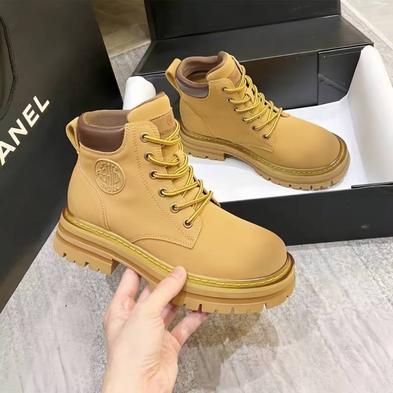 Inner increase of leather Martin boots female 2024 new thick bottom retro big yellow boots women boots British style high -top short boots