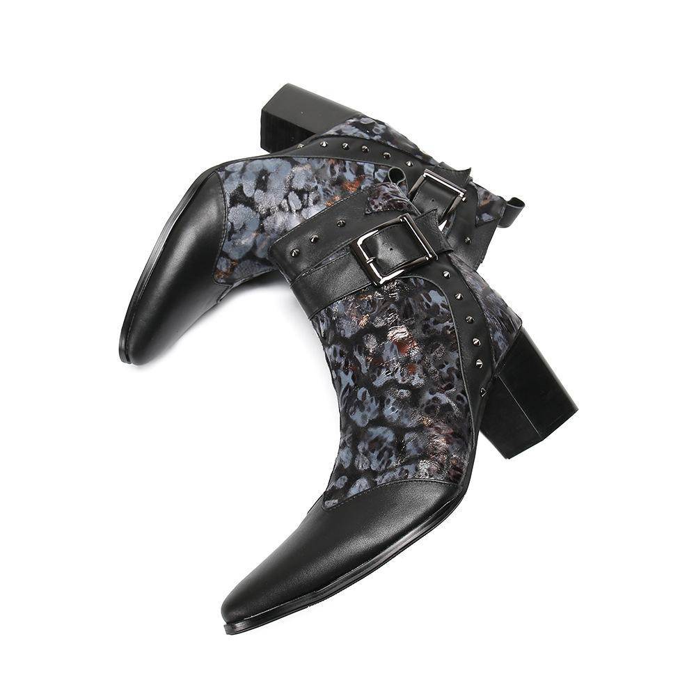 The Pelican Fashion Man's Skin Shores are seven centimeters tall and sharp-headed leather Chelsea boots Martin's boots
