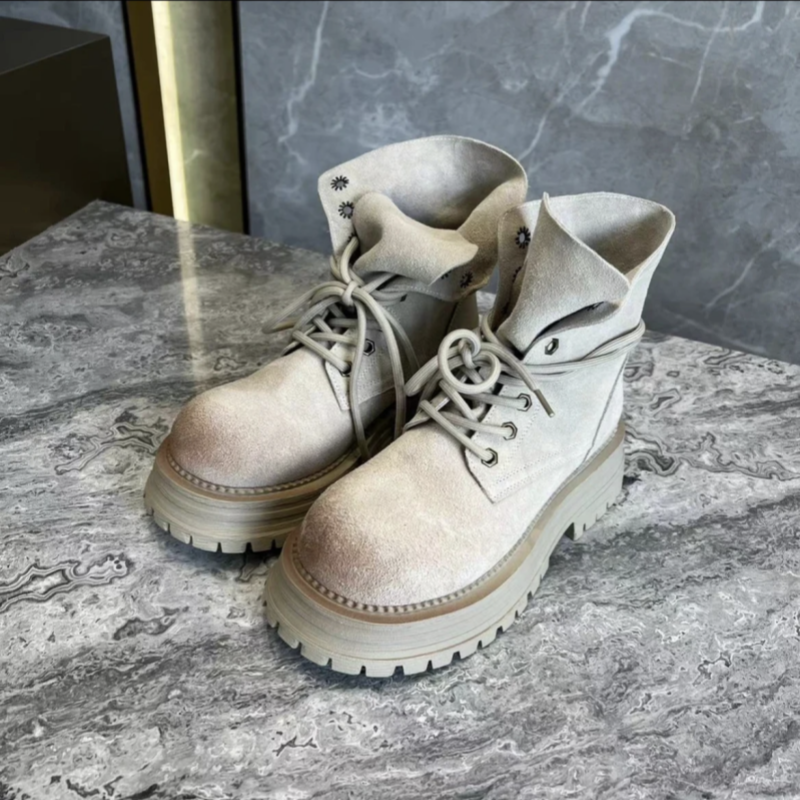 Two -wearing big pelvic short boots 2024 Summer autumn thick leisure niche design Martin boots locomotive boots short boots