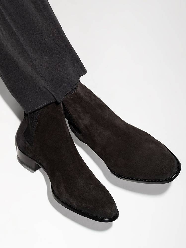 Chelsea boots men's short boots leather pointed in European and American summer chelsea boot high street British Martin boots men's tide