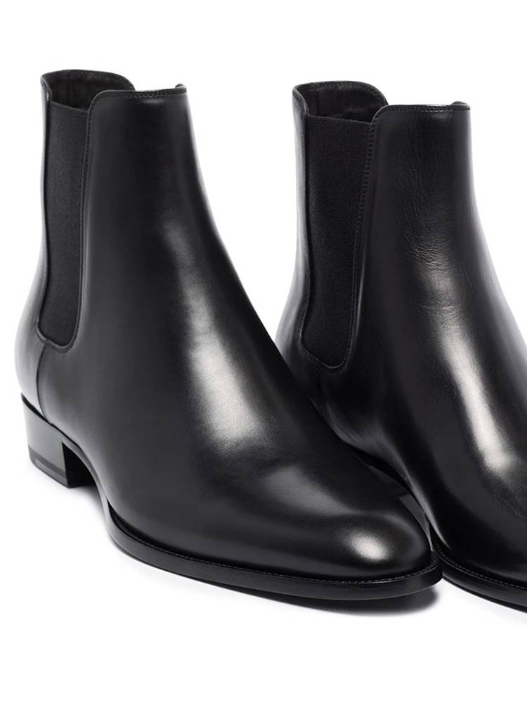 Chelsea boots men's short boots leather pointed in European and American summer chelsea boot high street British Martin boots men's tide