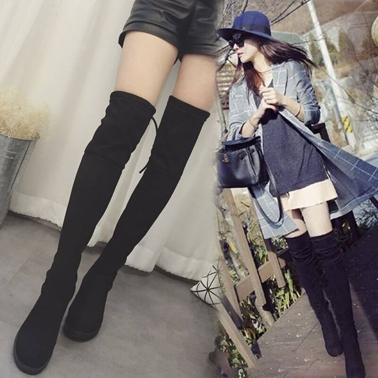 ♪ Over knee boots, boots, boots ♪