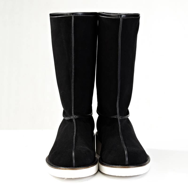 Dundee's specialty Chinese traditional boot-ordered, medium-step boots