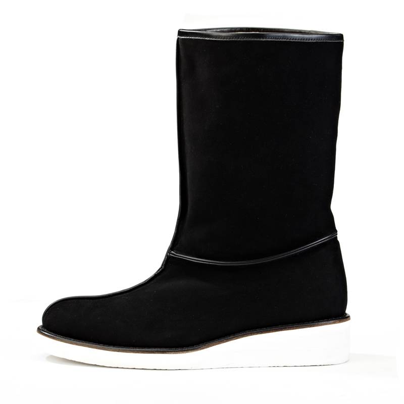 Dundee's specialty Chinese traditional boot-ordered, medium-step boots
