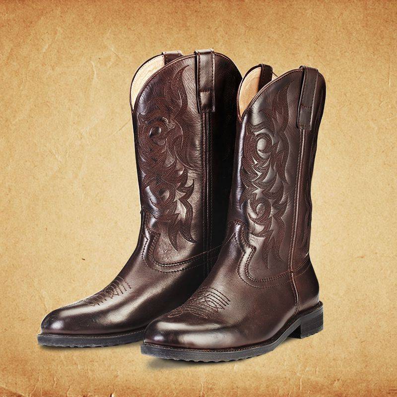 Dundee specializes in ox-skin horse boots for hand-made western cowboy boots, man and woman