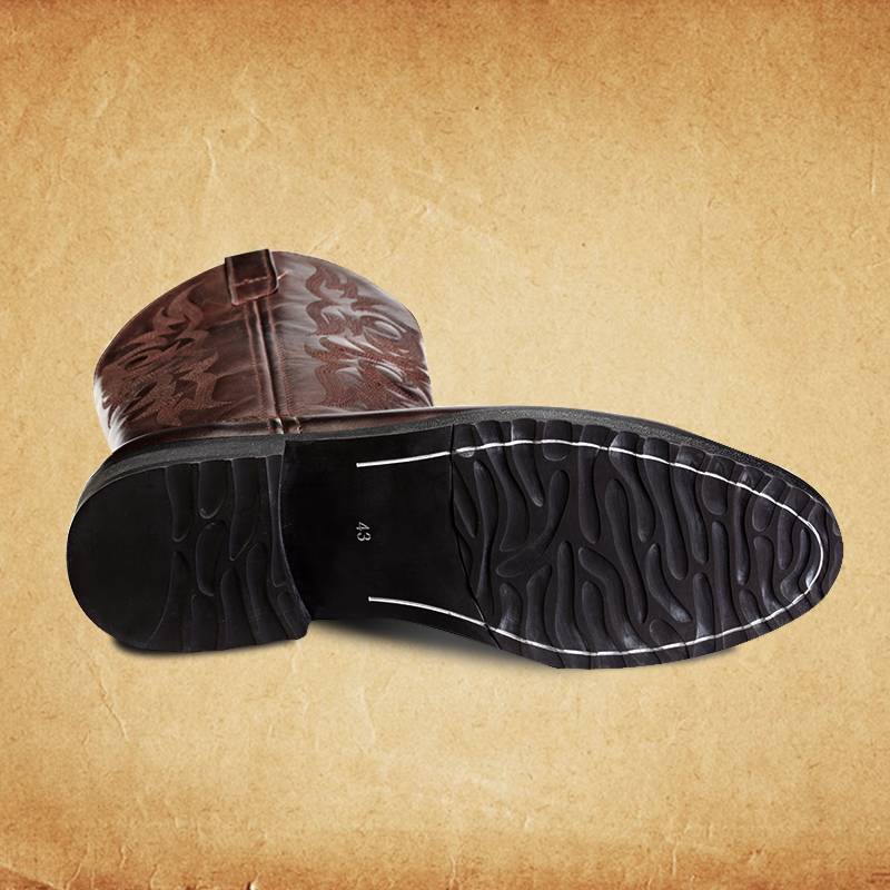 Dundee specializes in ox-skin horse boots for hand-made western cowboy boots, man and woman