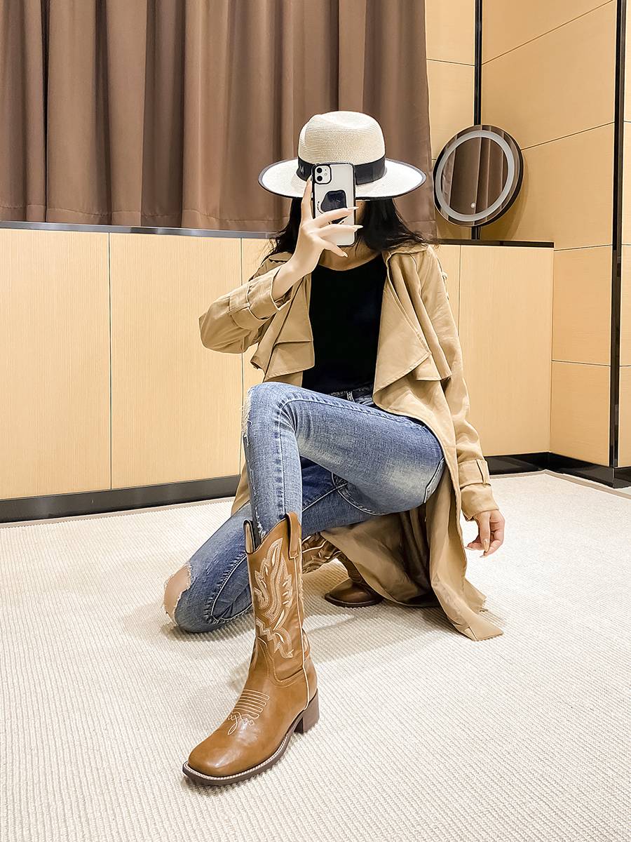 He Sui Same Western denim boots children leather embroidery knight boots cubic head thick heel retro horse boots middle Vit