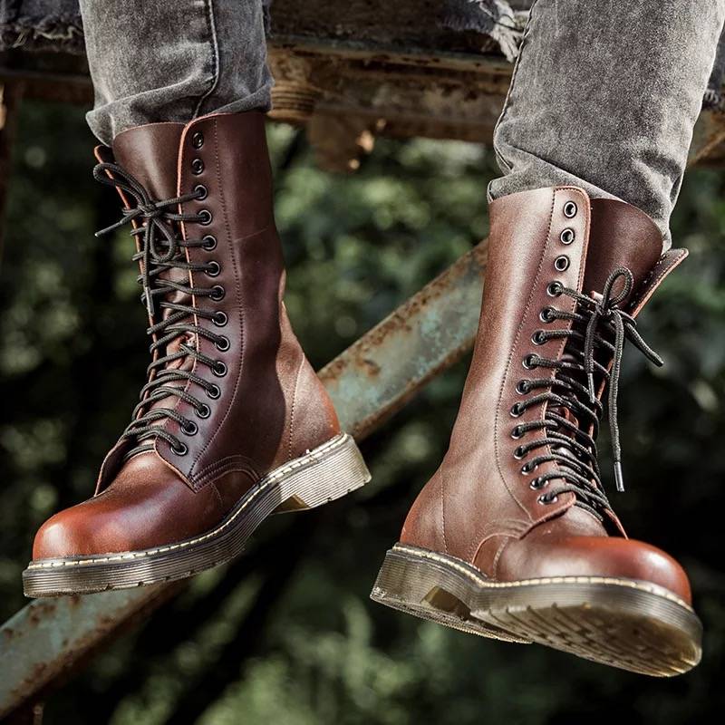 Martin Boots Boy, Old-Winded Boots Guy, velvet-resistant long-barley boots
